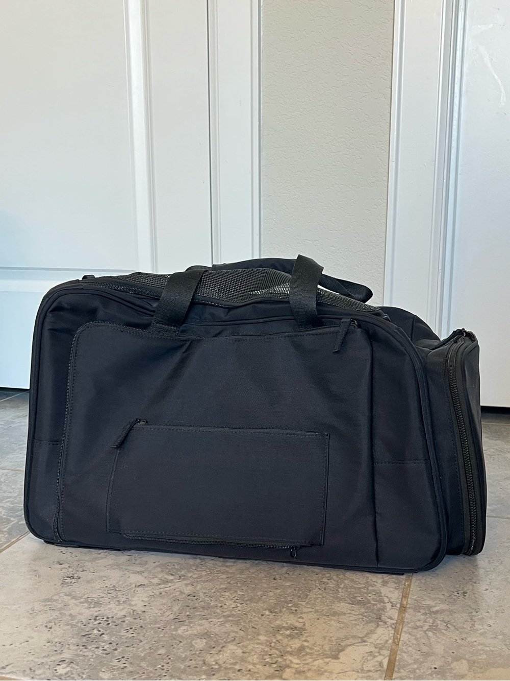 BÉIS Regulation Pet Travel Carrier – Black NWOT - Picture 3 of 9